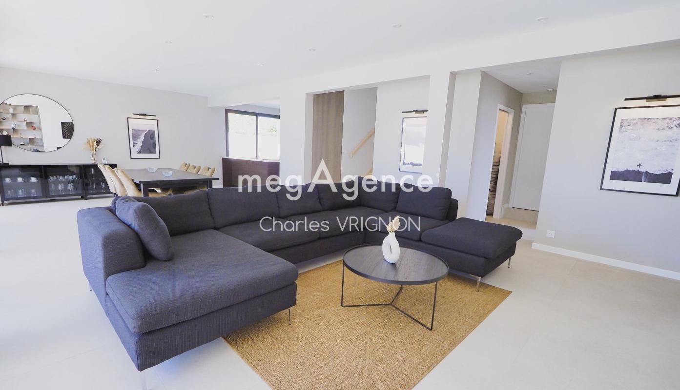 VILLA CONTEMPORAINE 160 m2 avec piscine - Photo 4