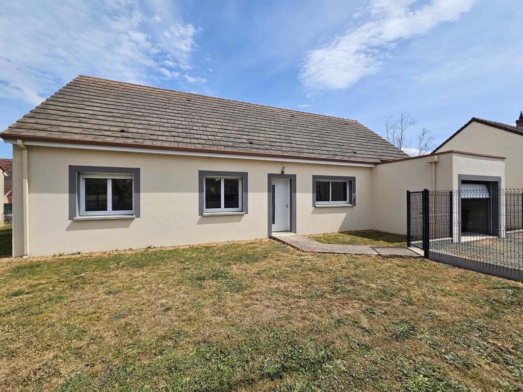 Maison à vendre, 5 pièces, 115 m², La Suze Sur Sarthe