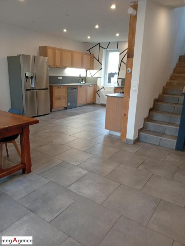 Maison 4 chambres sur 420 m² clos - Photo 2