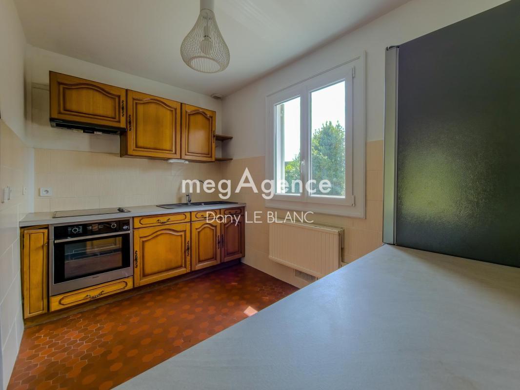 Maison plain-pied 4 ch – jardin 1000 m² – garage - Photo 4