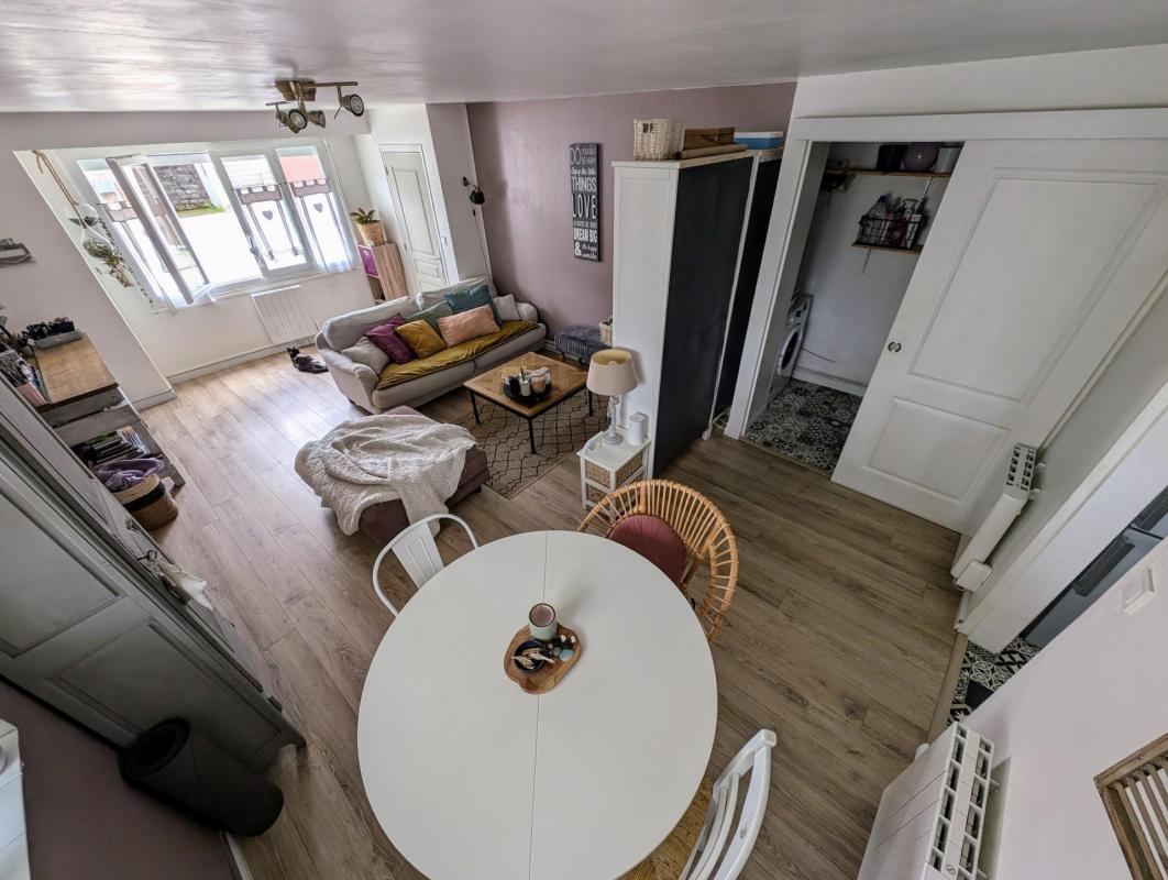 MAISON DE VILLE - Photo 2