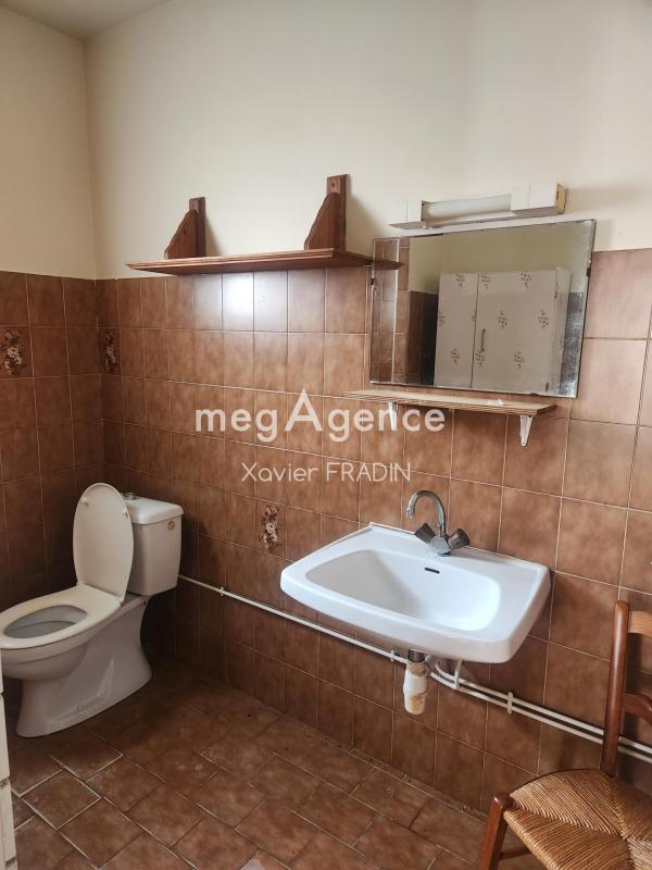 Appartement 33m² de plain-pied avec extérieur et stationnement - Photo 3