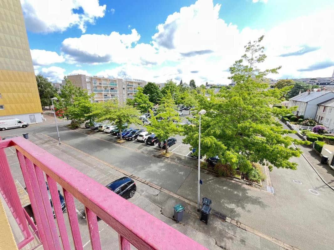 Appartement sécurisé/garage privé - 10mn du centre ville/gare du Mans - Photo 2