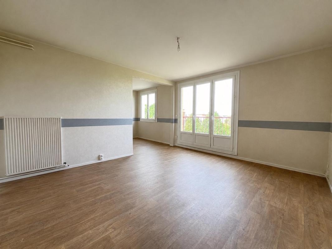 Appartement sécurisé/garage privé - 10mn du centre ville/gare du Mans - Photo 3