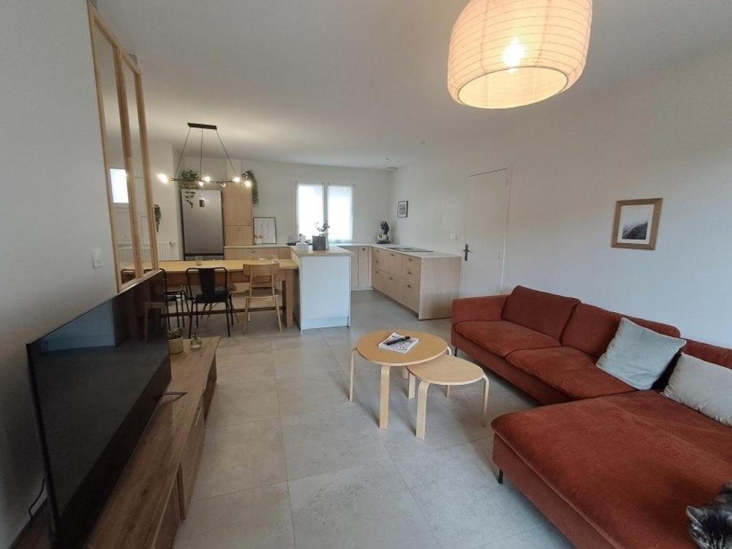 PAVILLON DE QUALITE 115 m2 à BRETTE LES PINS - Photo 2
