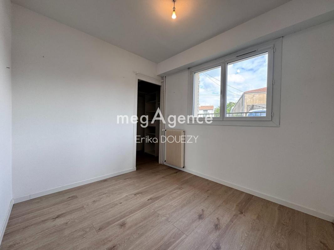 Appartement T1 BIS 35m² - Au calme, place de parking - Photo 4
