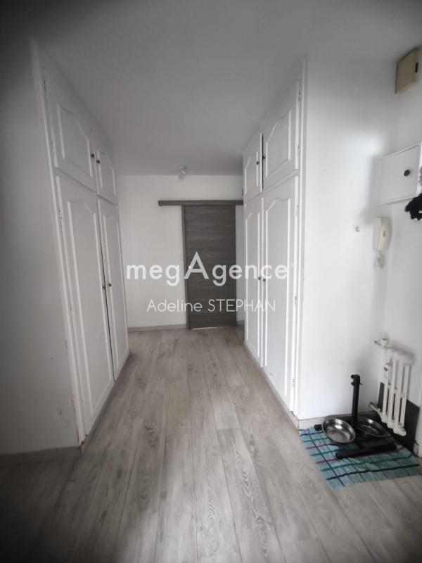 Grand T4 lumineux avec balcon et place de parking - Photo 5