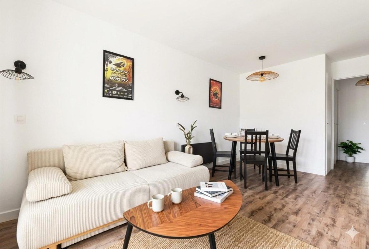 Appartement T2 proche Golfs,  offrant un cadre de vie privilégié et verdoyant au milieu des pins - Photo 4
