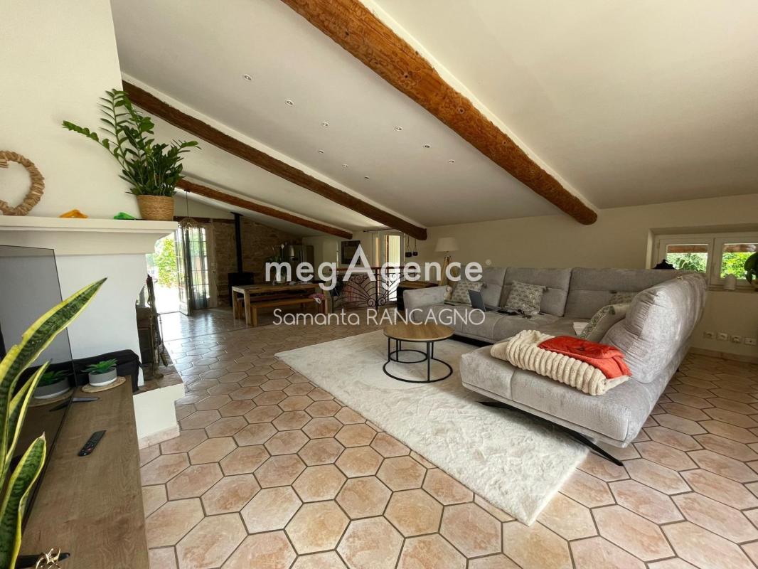Bastide de 350 m² à Vidauban - Photo 4