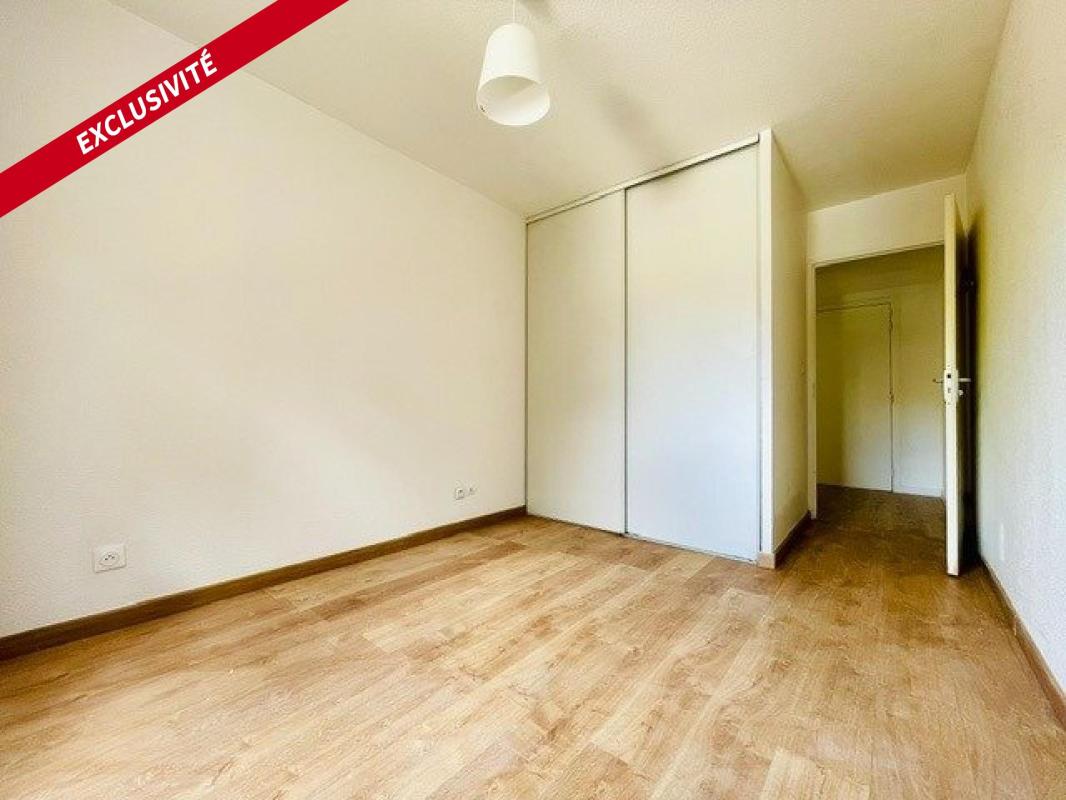 T2 cosy de 40m2 à Saint lys , jardin privatif et piscine dans une residence sécurisée - Photo 4