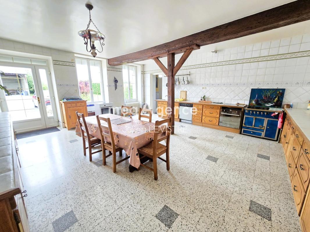 Maison de 266m² - Photo 3