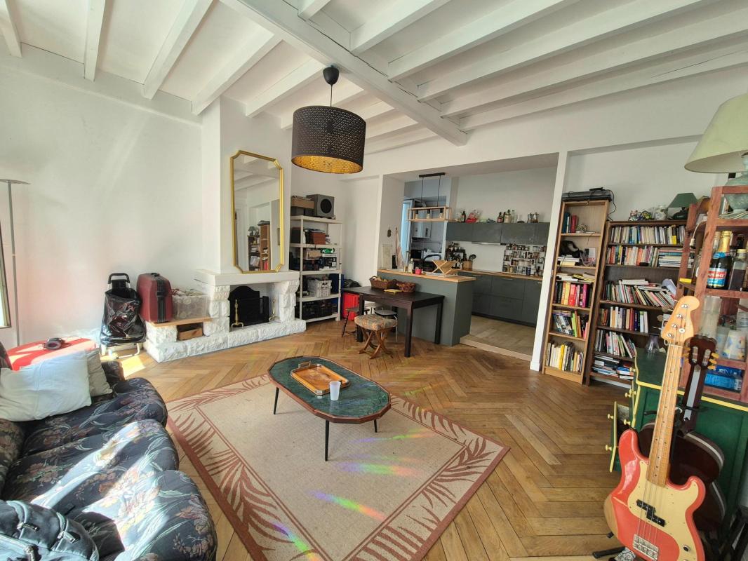 Beau T4. 25 rue Jules Ledin. Dpe C. Appartement rénové avec cachet - Photo 4