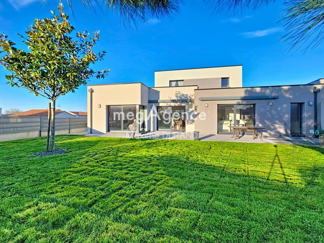 Maison à vendre, 6 pièces, 166 m², La Seguiniere