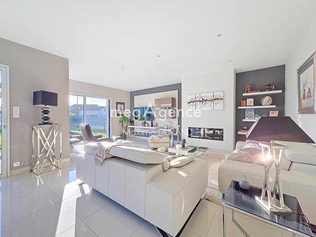 CONTEMPORAINE AU CALME - 4 chambres - Photo 3