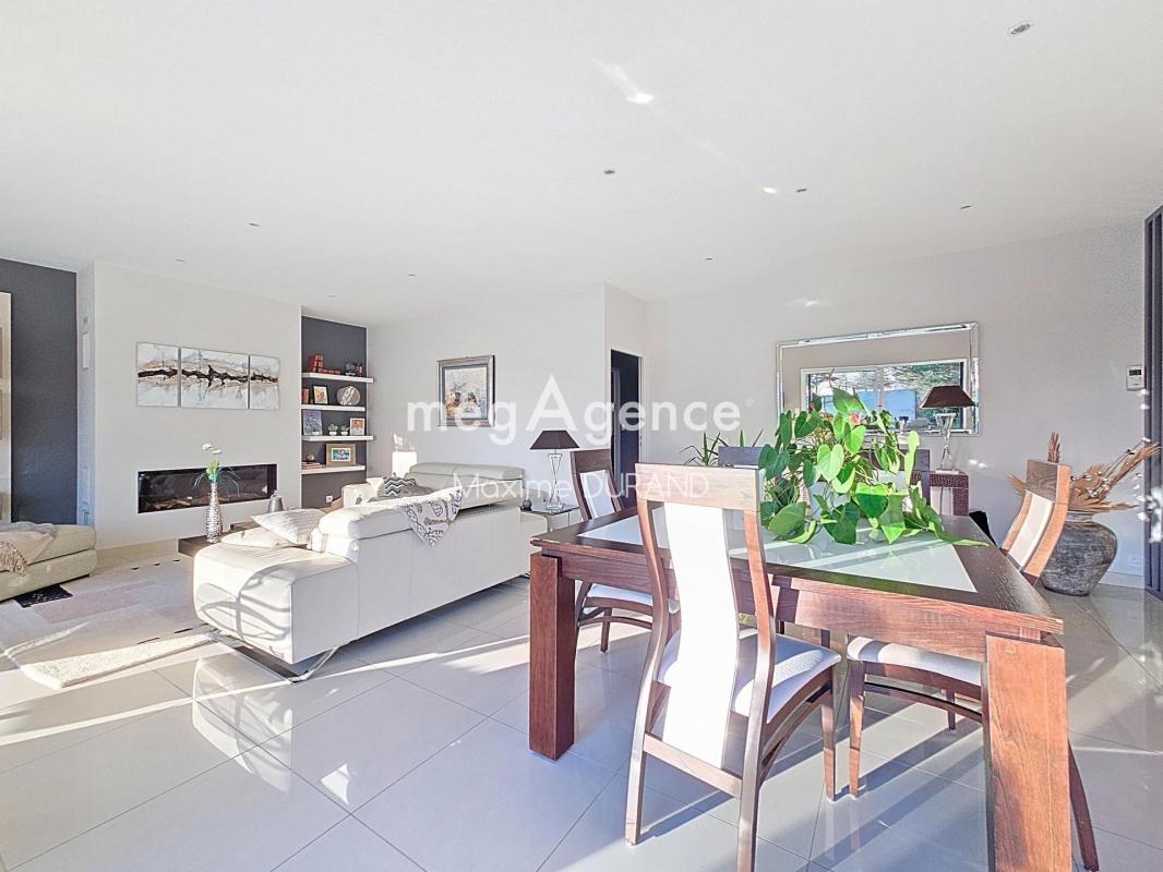 CONTEMPORAINE AU CALME - 4 chambres - Photo 5