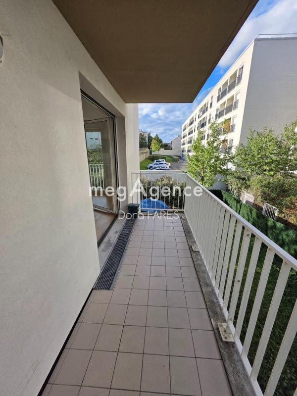 Appartement T3 sur la commune de Massy** - Photo 4