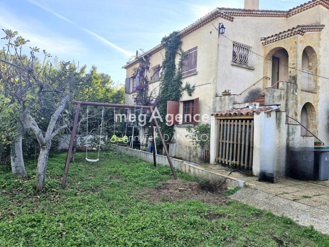 MAISON INDIVIDUELLE 234m², 8 pièces, Sanary-sur-Mer - Photo 4