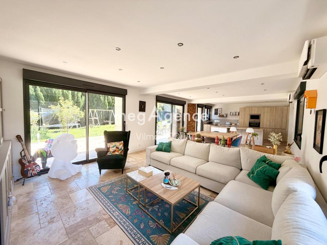 Maison à vendre, 9 pièces, 246 m², Villeblevin