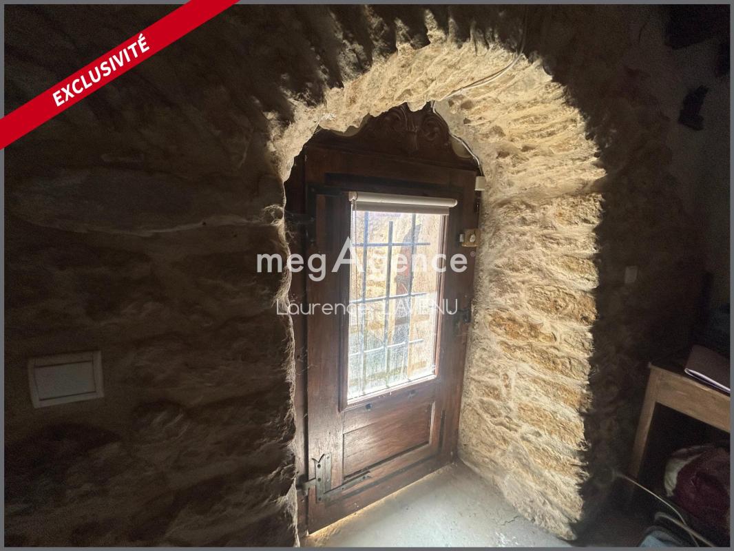 Maison atypique en pierre - Photo 5