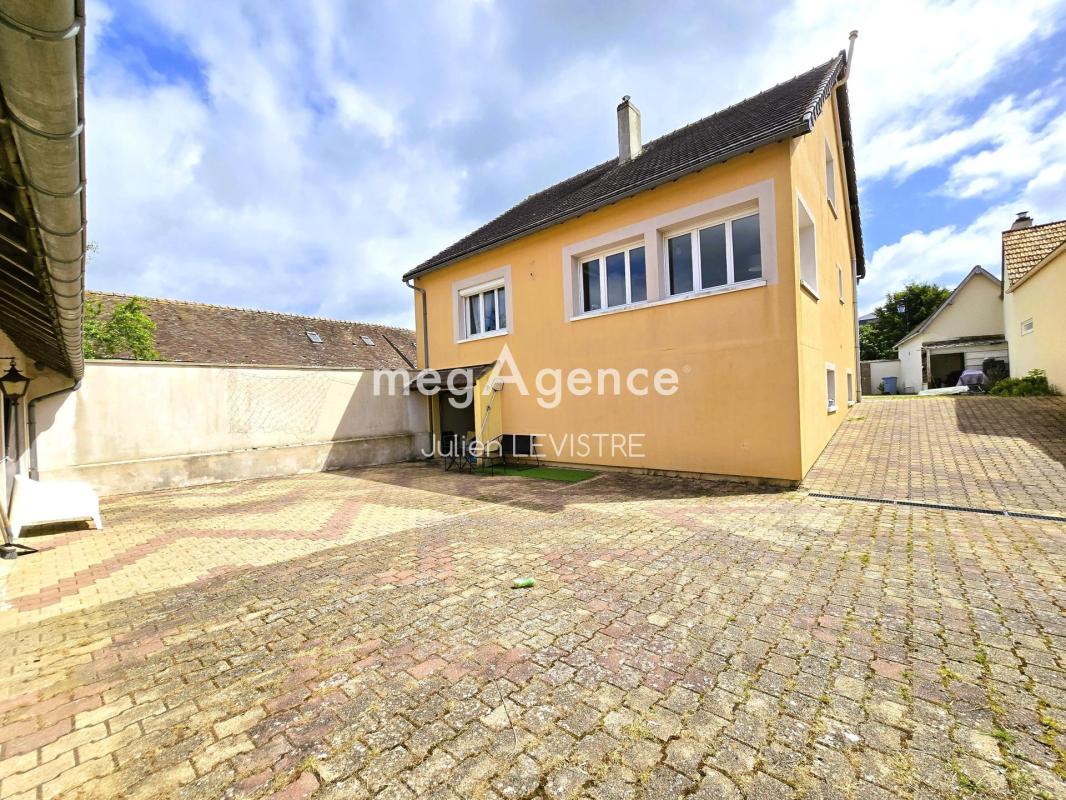 Maison à vendre, 5 pièces, 124 m², Gallardon