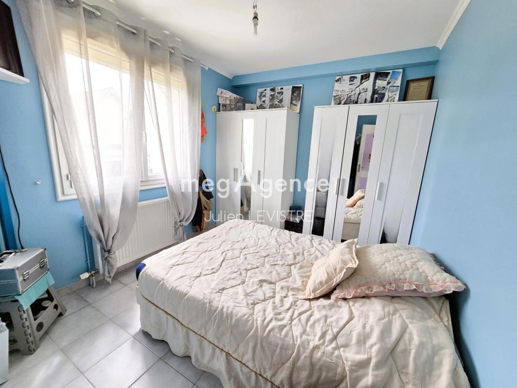 maison de 5 pièces de 124m² - Photo 3