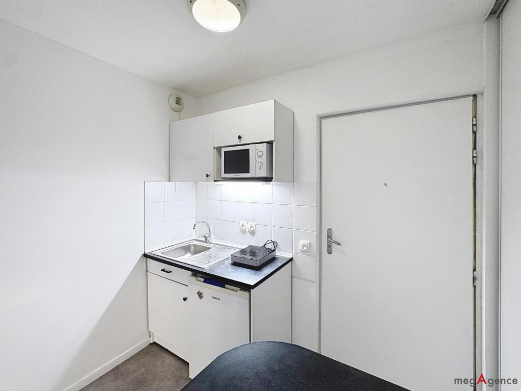 Studio 25 m² dans résidence sécurisée avec parking - Photo 5
