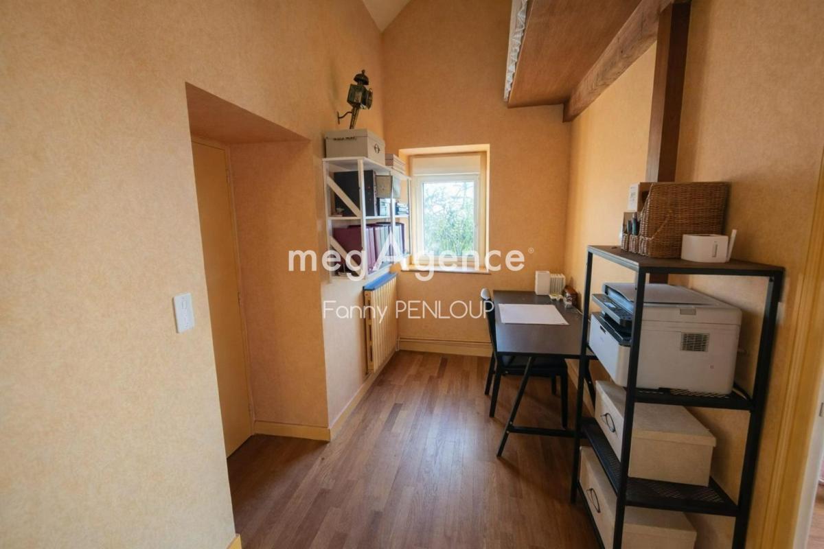Maison en pierres 6 chambres avec garage et dépendance - Photo 5
