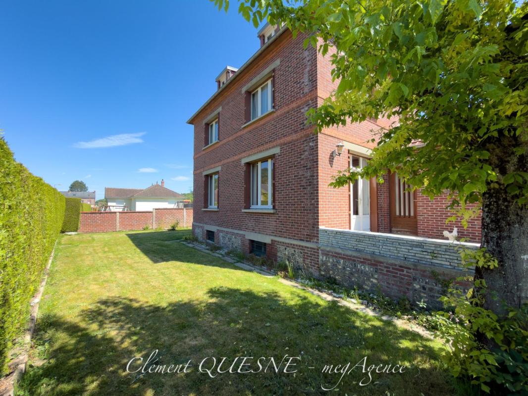 MAISON FAMILIALE / 5 CHAMBRES / GRAND BATIMENT - Photo 3