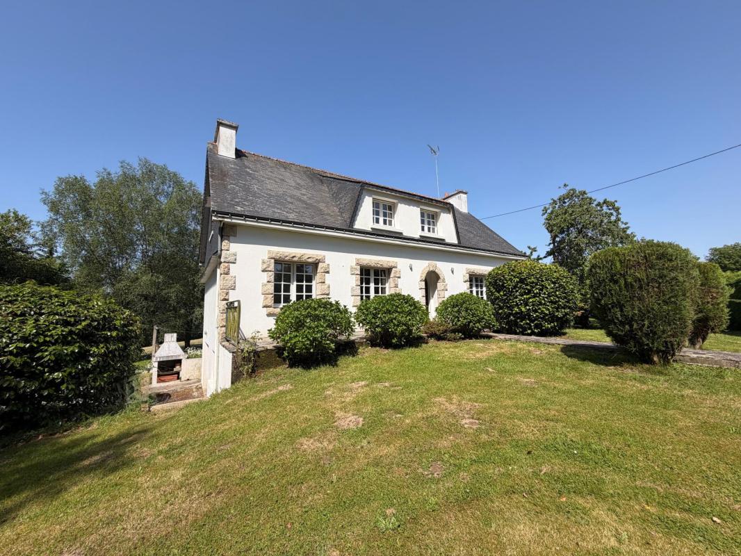 Maison traditionnelle Bretonne avec Hangar et Terrain 1Ha - Photo 2