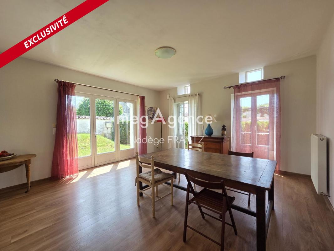 Maison plain-pied 88 m² environ– 2 chambres – Dépendance – Aumagne - Photo 2