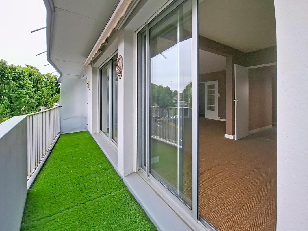 Appartement rénové de 81 m² – Résidence Saturne à Cholet - Photo 3