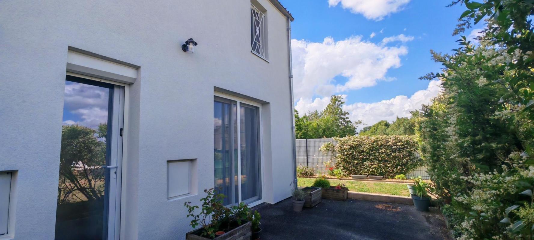 Appartement à vendre, 4 pièces, 70 m², Saintes