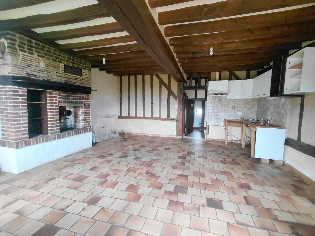 Maison en campagne à rénover, 125m² au sol, étang - Photo 2