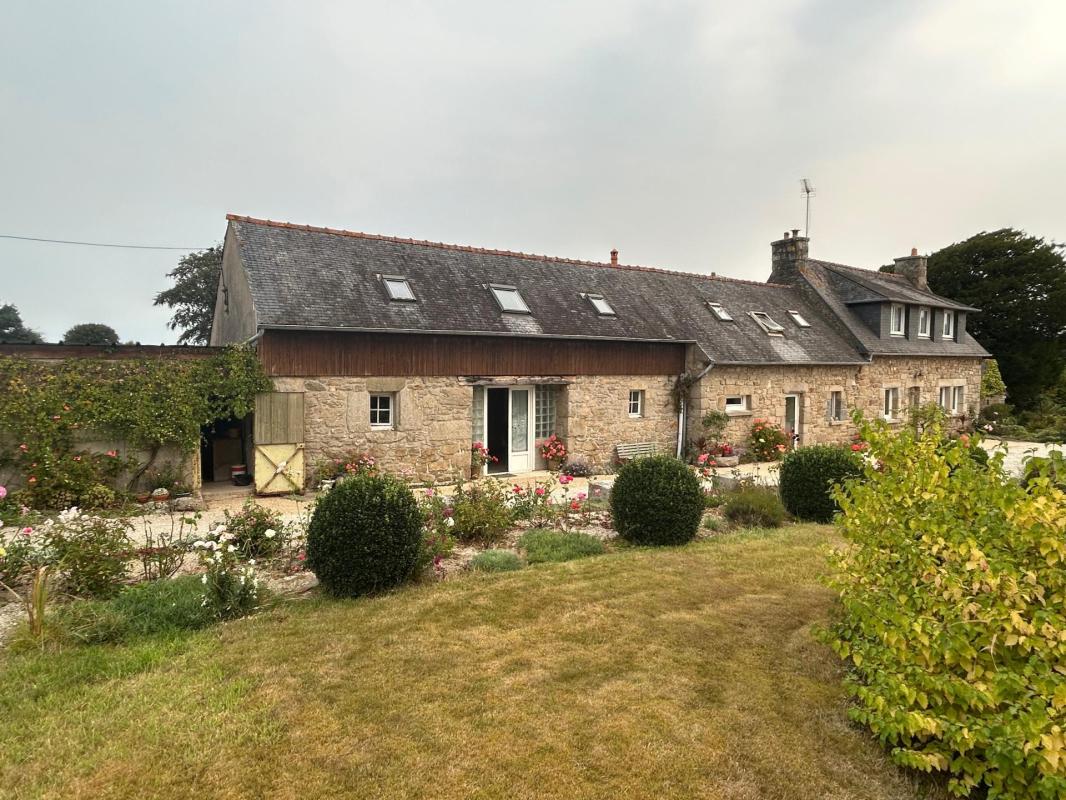 Maison Plouaret Jolie longère en pierres rénovée - Photo 2