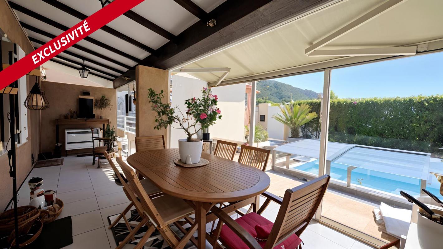 PLAIN PIED, 3 CHAMBRES AVEC PISCINE - Photo 3