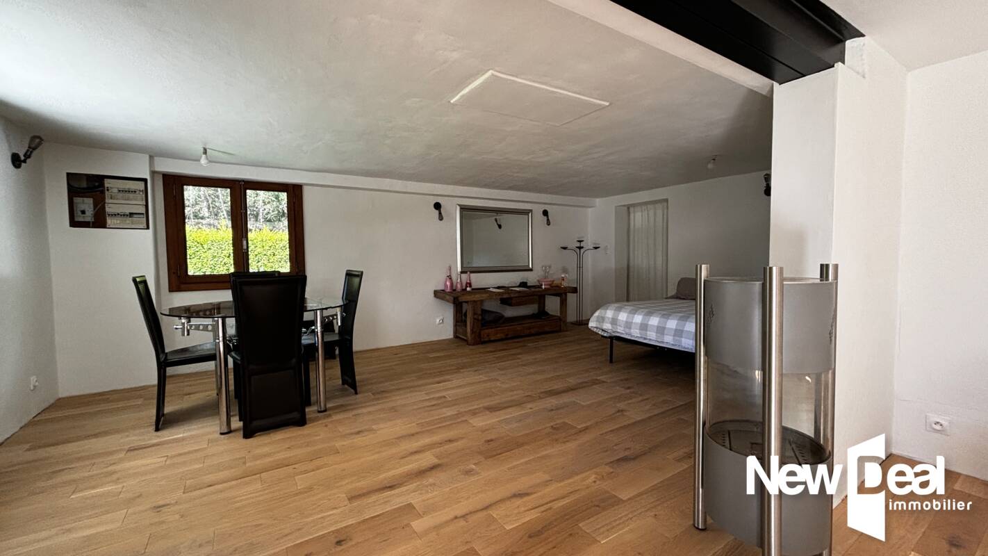 CHALET - 2 APPARTEMENTS - CHAMONIX MONT-BLANC - Photo 2