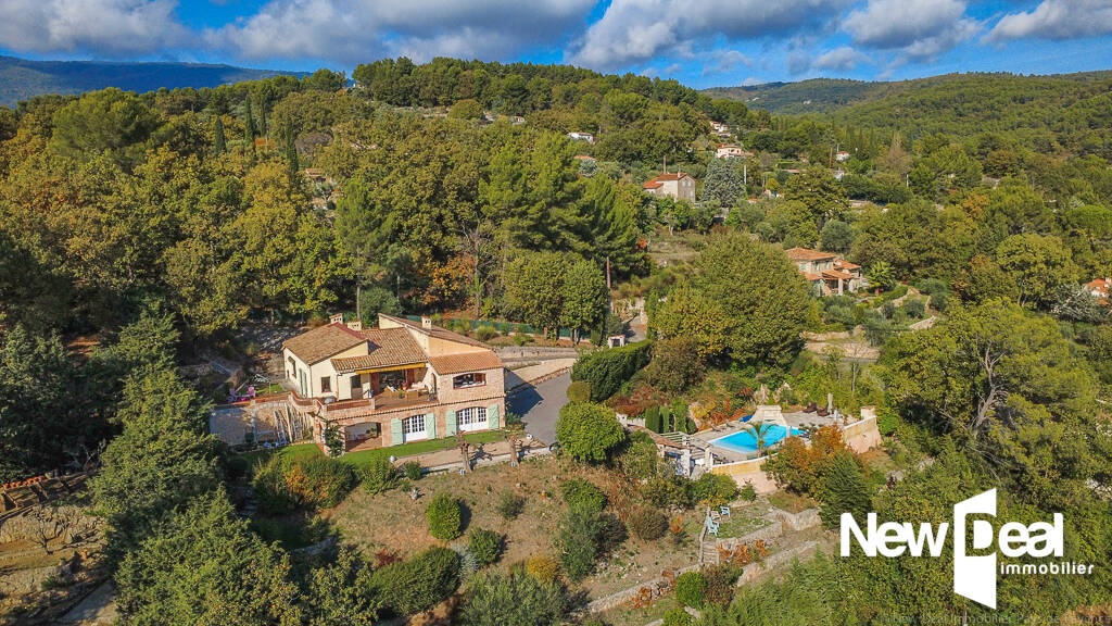 Maison à vendre, 5 pièces, 225 m², Fayence