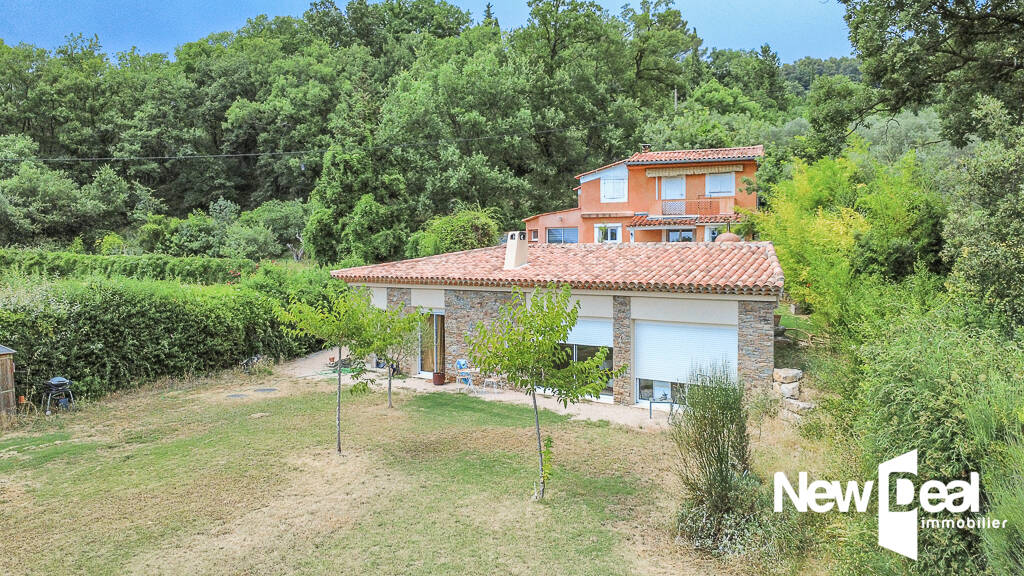 Maison à vendre, 6 pièces, 124 m², Callian