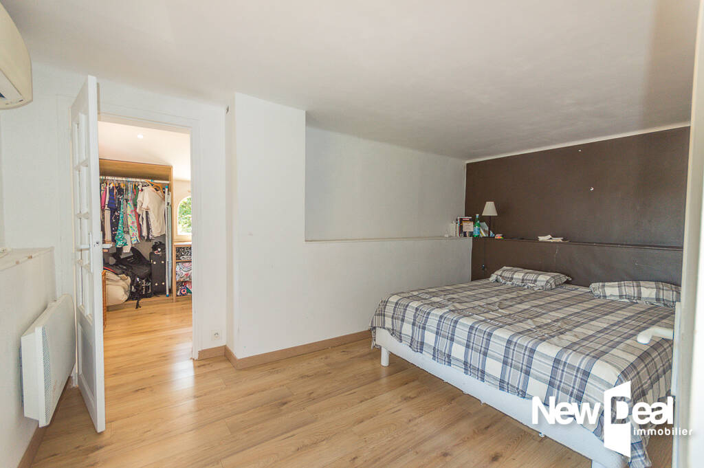 CALLIAN- Ensemble immobilier composé de deux maisons - Photo 5