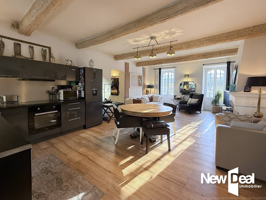 Appartement à vendre, 3 pièces, 72 m², Tourrettes