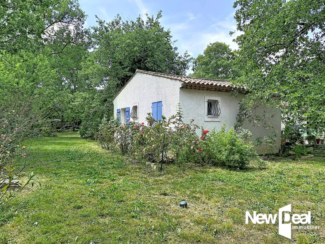 FAYENCE_ Jolie maison de 135 m² de plain pied sur un terrain de 2000 m² - Photo 4