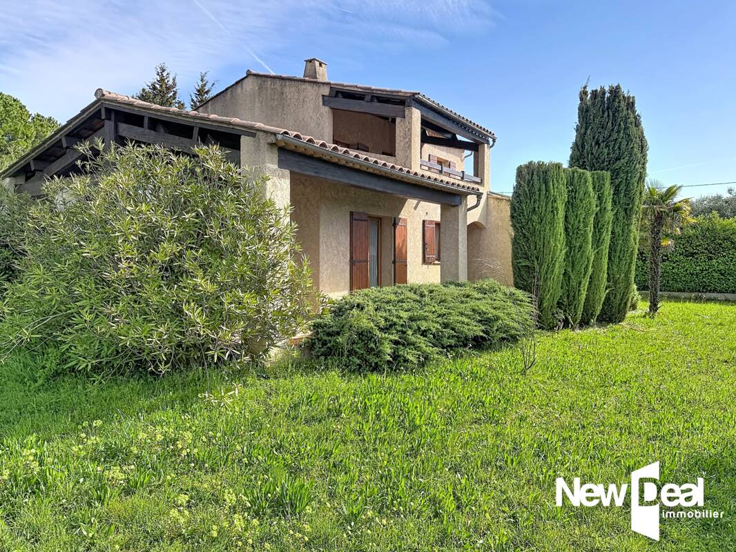 Maison à vendre, 4 pièces, 132 m², Seillans