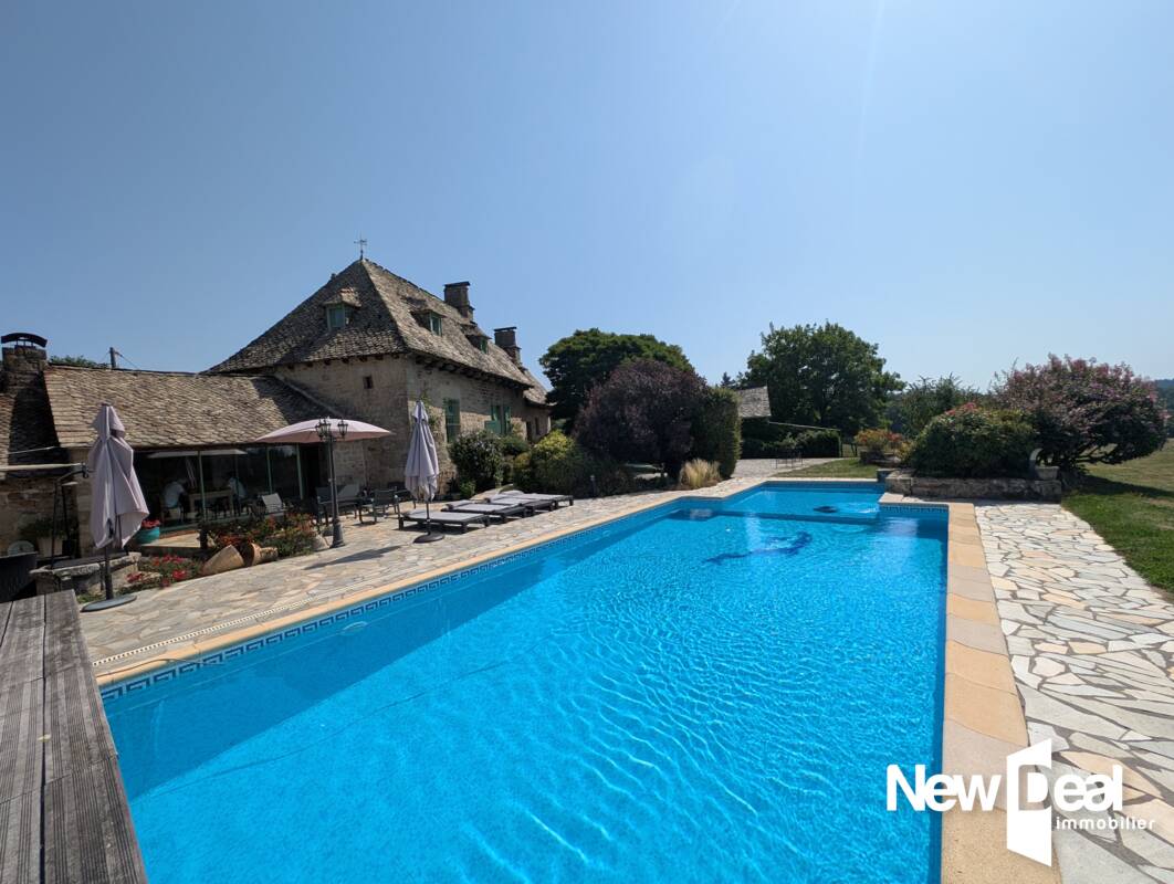 Propriété de charme en pierre – 290 m² – vue dominante – cadre d’exception - Photo 4