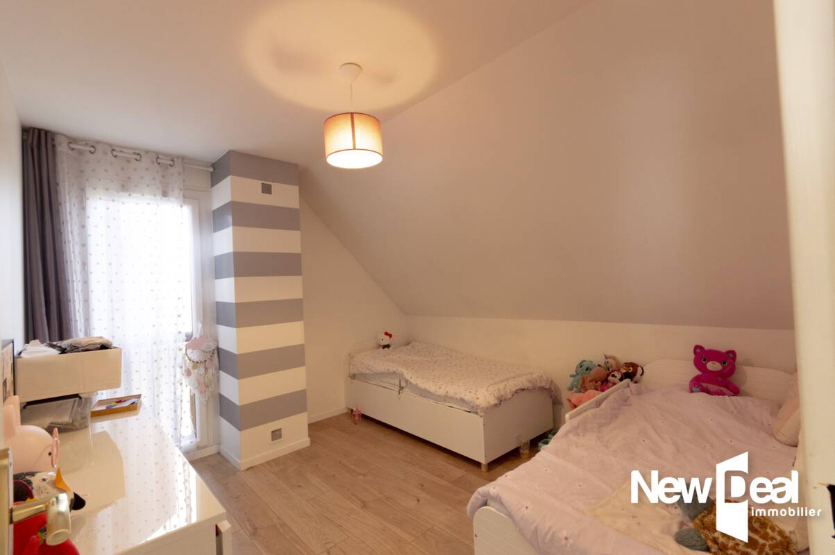 Maison sur la commune de Cranves Sales - Photo 5