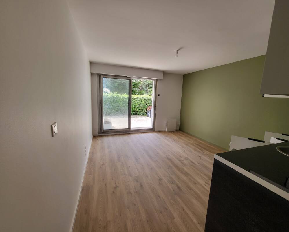 T1 Bis en rez de jardin surélevé, 29,5 m2 au centre de Pornichet - Photo 3