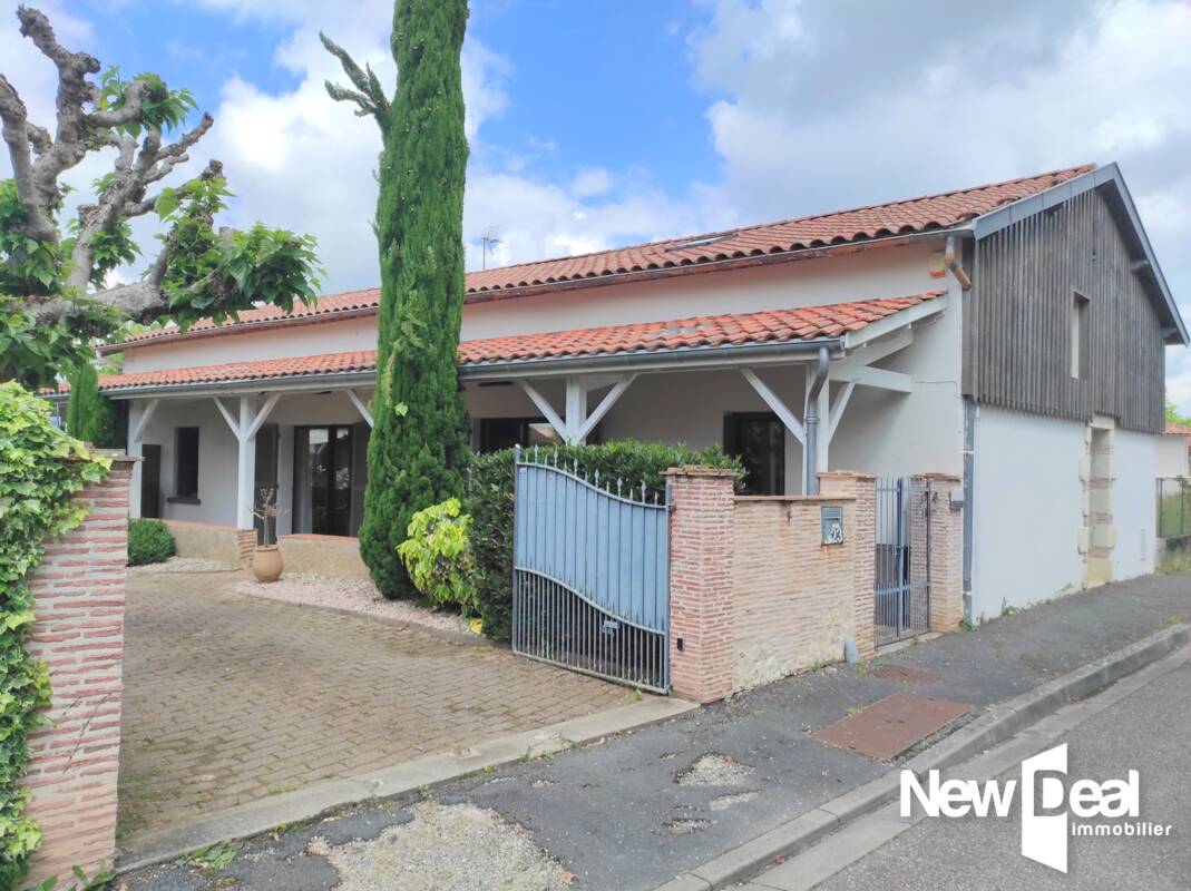 Maison à vendre, 7 pièces, 205 m², Villeneuve Sur Lot