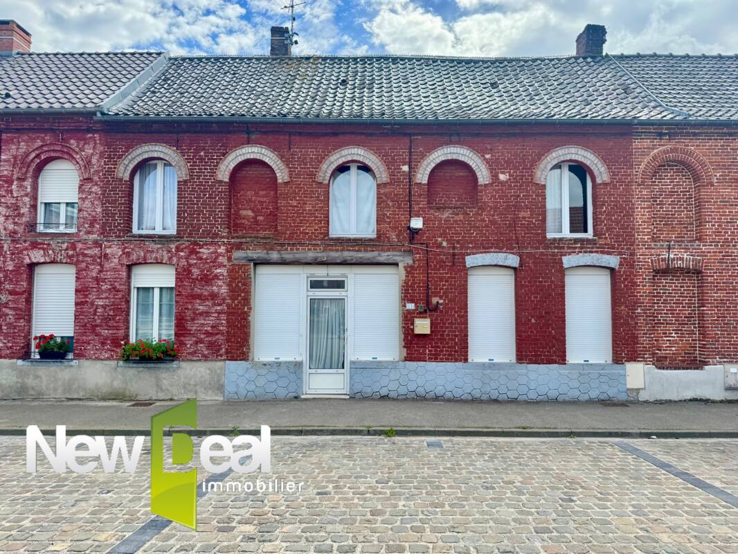 MAISON DE VILLAGE /107M2/ LANDAS