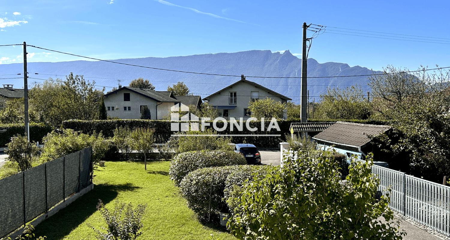 À VENDRE MOUXY– Maison T6 au calme avec vue sur les montagnes et grand jardin ️