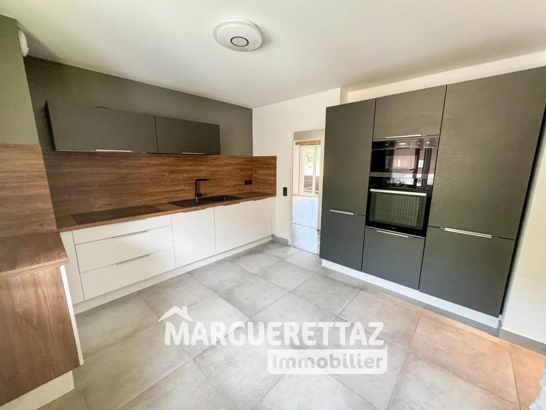 Appartement à vendre, 4 pièces, 86 m², Saint Jeoire