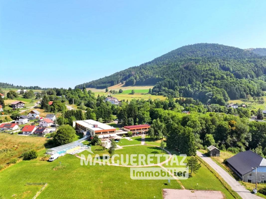 Maison à vendre, 70 pièces, 3500 m², Habere Poche